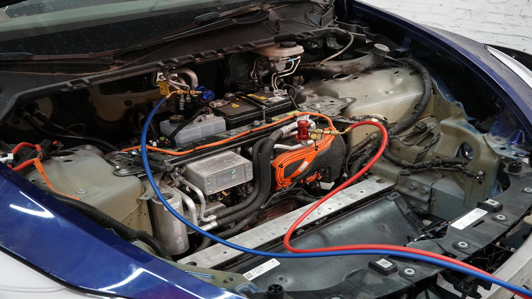 Заправка и обслуживание системы кондиционирования