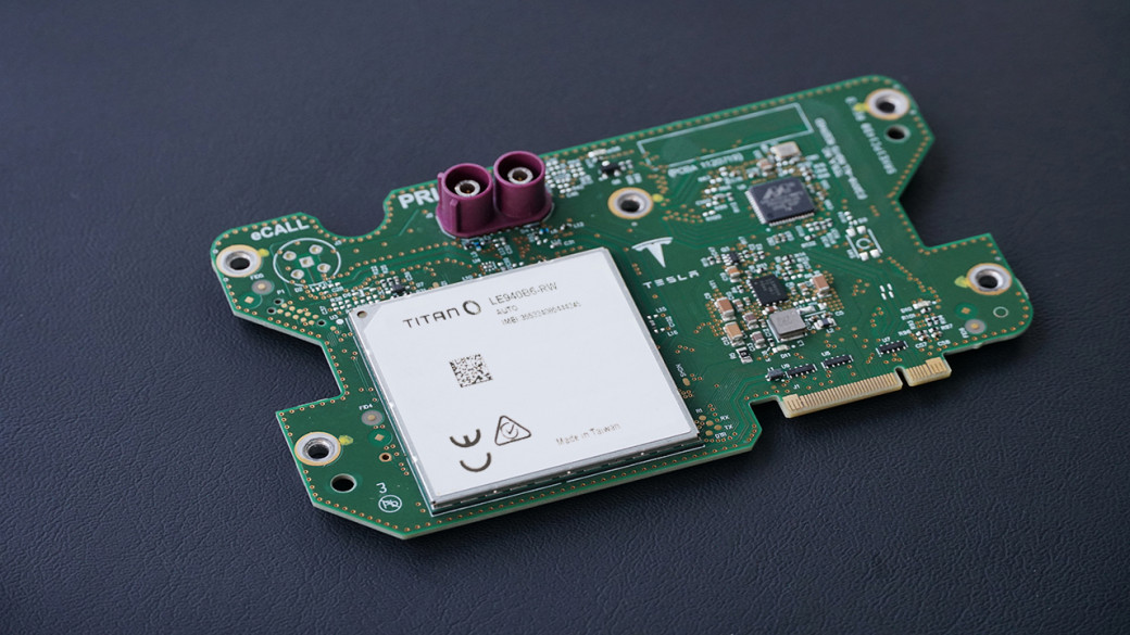 Замена СИМ-карты, установка европейского 4G LTE