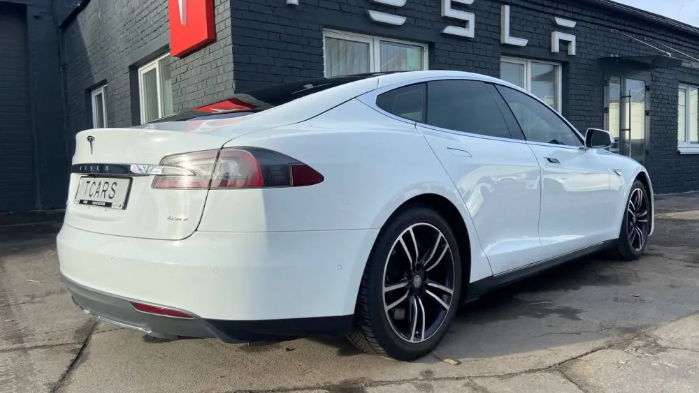 Tesla Model S AP 1 85D 2015  Фото №19