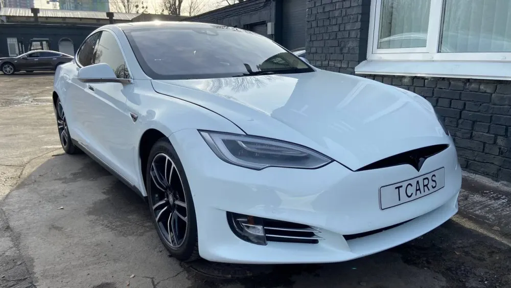 Tesla Model S AP 1 85D 2015  Фото №14