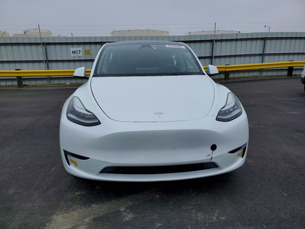 Tesla Model Y 2023  Фото №2