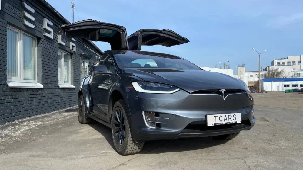 Tesla Model Х AP 2.0 90 2016  Photo №14