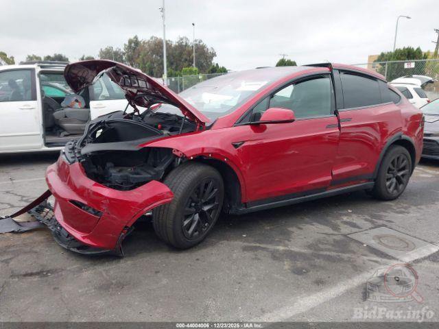 Tesla Model X LR 2025  Photo №4