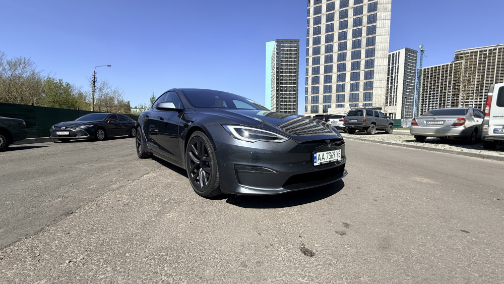 Tesla Model S Plaid 2021  Фото №6