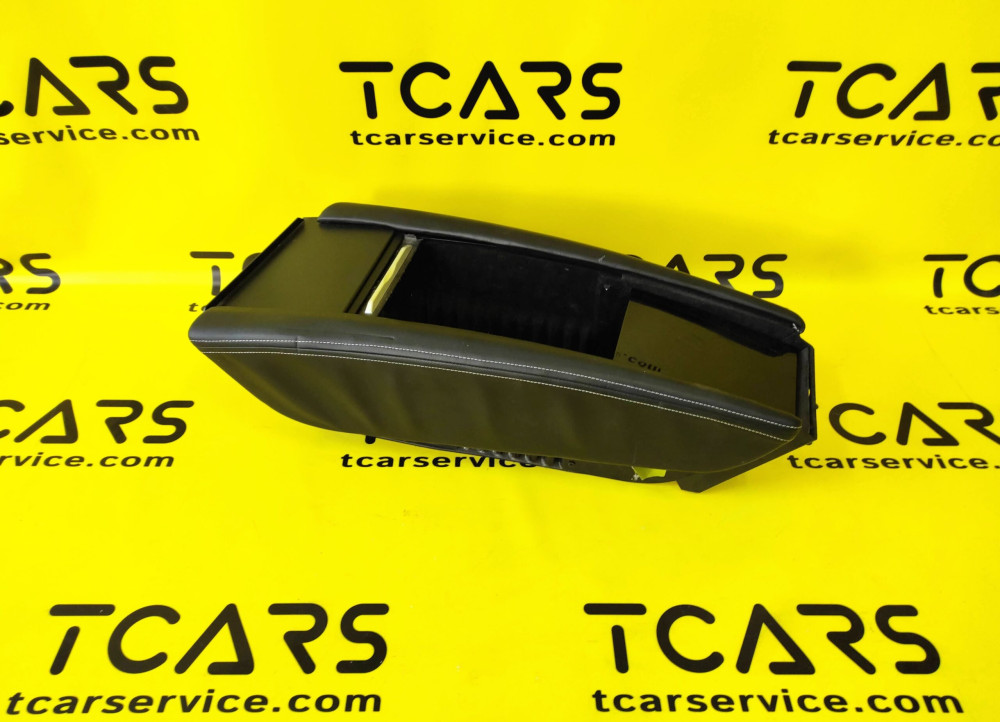 Вещевое отделение (вставка) в центральную консоль аналог Tesla Model S 2012-2016 1055149-00-X  Фото №3