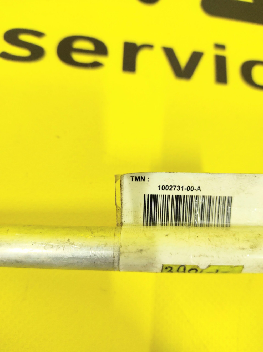 Tesla Model S 2012-2021, X 2015-2021 Pipe Cooling Rear Drive Unit Large Rotor Outlet JW-C2 OEM (used) 1002731-00-A  Photo №4