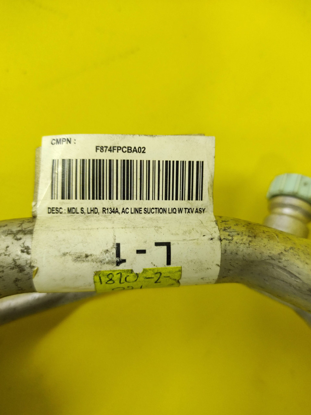 Трубопровід (дві магістралі) системи кондиціонування (від клапана TXV до компресора/з'єднання з магістраллю на правий радіатор і чиллер) RWD Tesla Model S 2012-2016 1028400-00-D  Фото №4