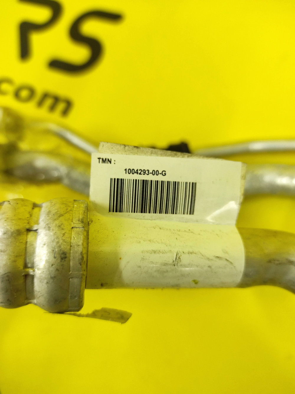 Tesla Model S(2012-2016) Suction Liquid Air Conditioning Line Assembly (from TXV Evaporator Valve to Compressor/connection with Line to RH Condenser and Chiller)(without Pressure and Temperature Sensor) OEM 1004293-00-G  Photo №5