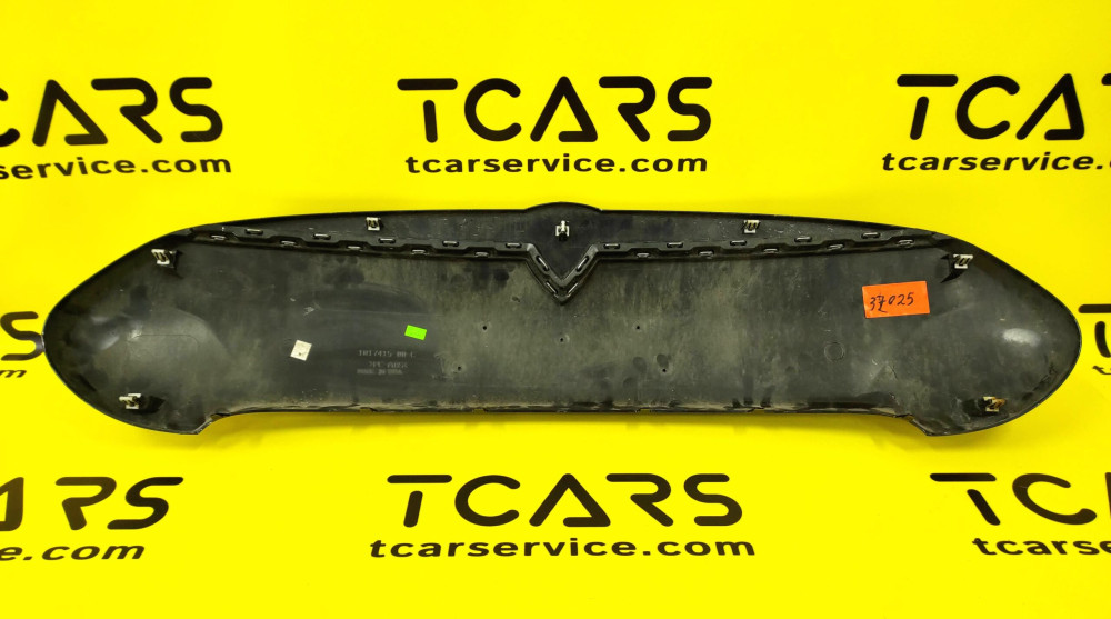 Накладка (вставка – “яйцо”) переднего бампера в сборе без отверстий под датчики парктроника Tesla Model S 2012-2016 1017415-00-D(C)  Фото №2