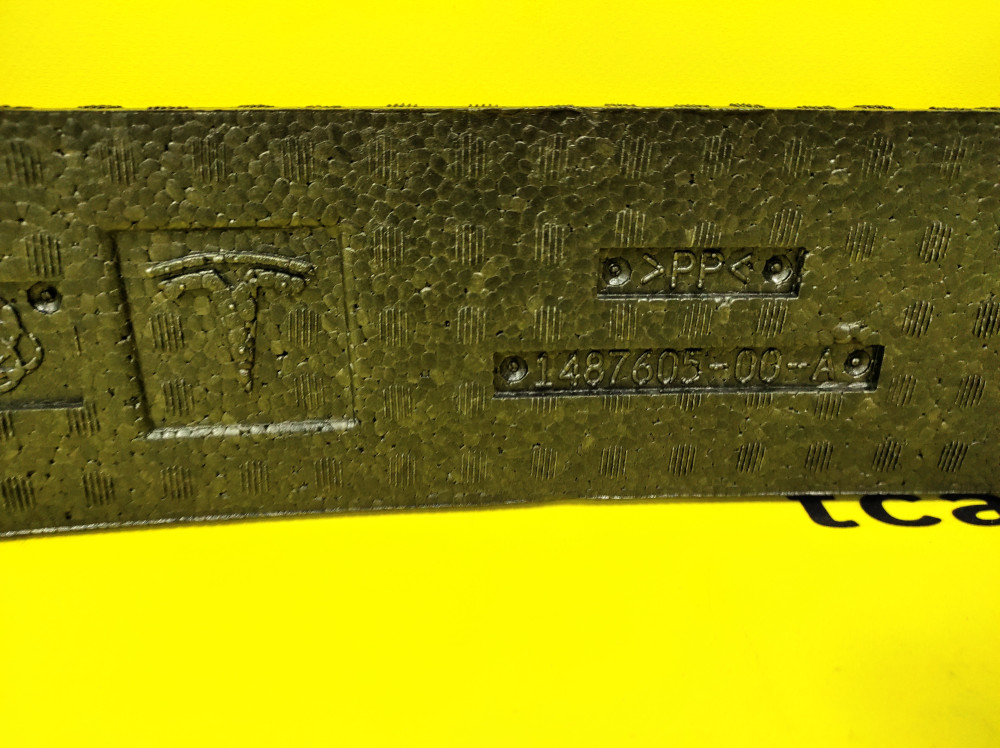 Абсорбер (пенопласт) усилителя переднего бампера Tesla Model Y 2020-2024 1487605-00-A  Фото №3