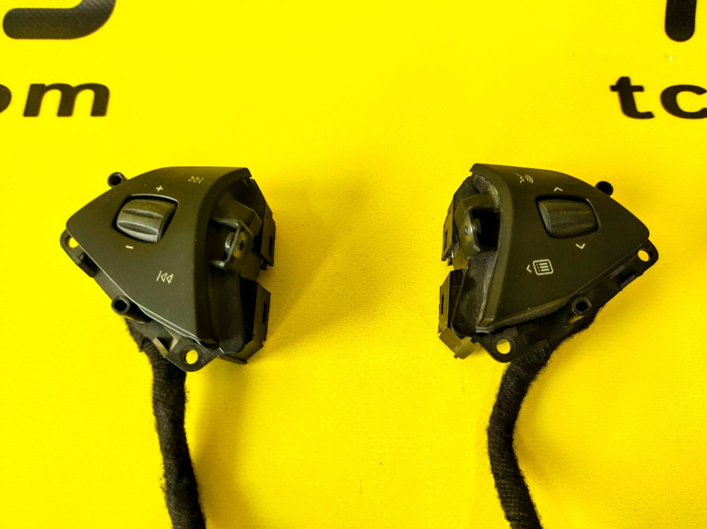 Модули кнопок управления в рулевом колесе Tesla Model S 2012-2021, X 2015-2021 1013242-00-F  Фото №3