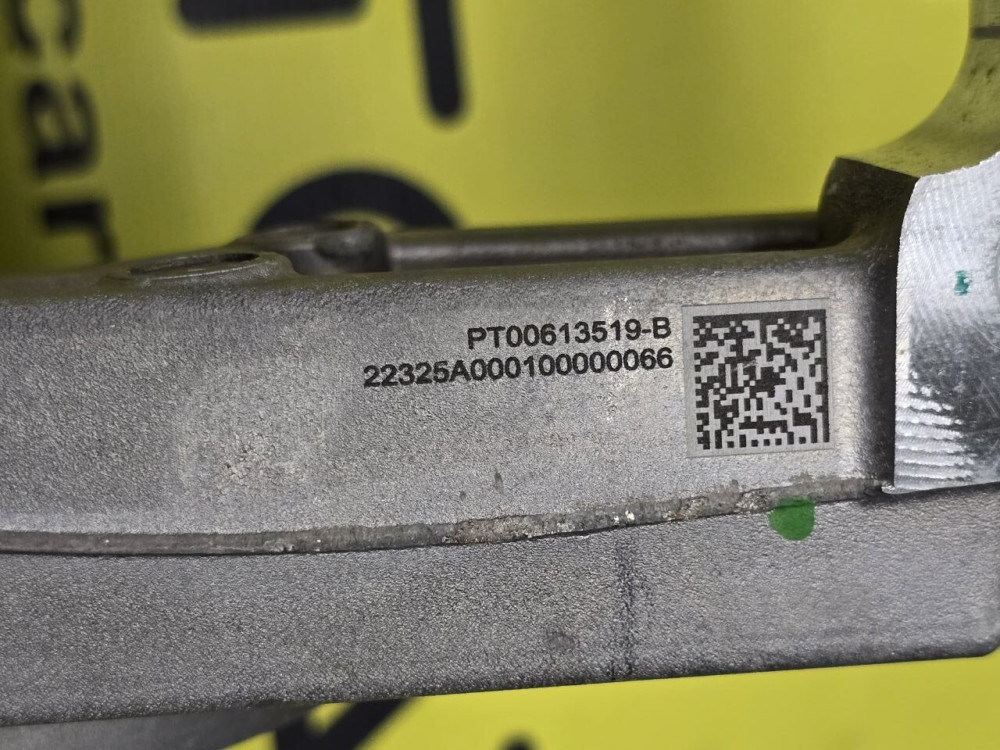 Усилитель(перемычка) переднего подрамника RIVIAN R1T R1S PT00613518-B (PT00613519-B)  Фото №3