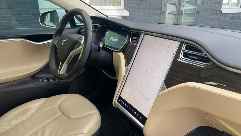 Tesla Model S AP 1 85D 2015  Фото №37