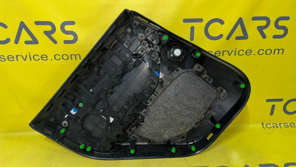 Карта дверей задніх правих  (чорна) Tesla model Y 20-25 1697297-01-I  Фото №5