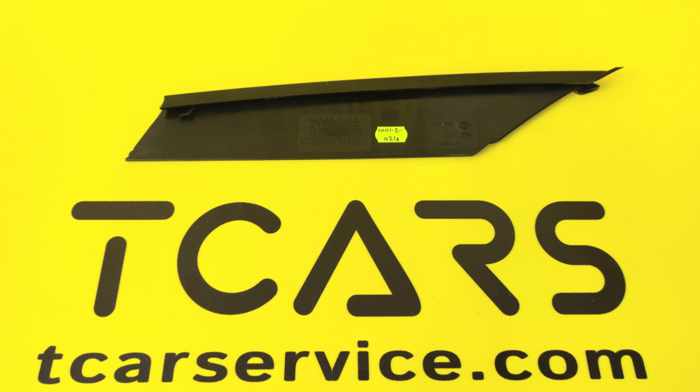 Накладка чорна (антихром) люверса правого нижня Tesla Model S 2016-2021 1079638-00-A  Фото №3