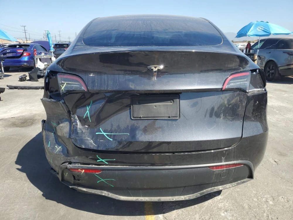 TESLA MODEL Y 2025  Фото №6