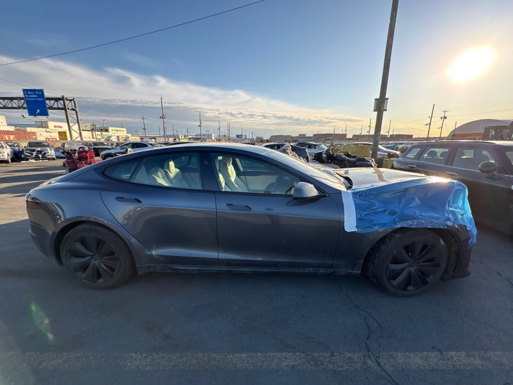 Tesla Model S Plaid 2022  Фото №3