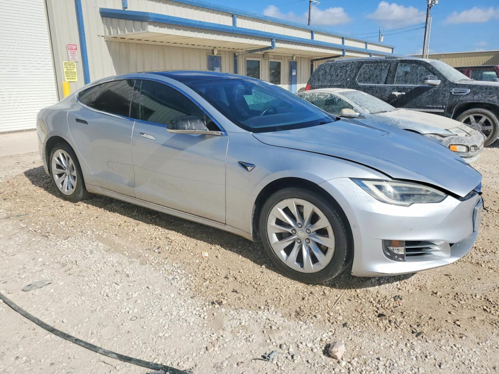 TESLA MODEL S 2017  Фото №12
