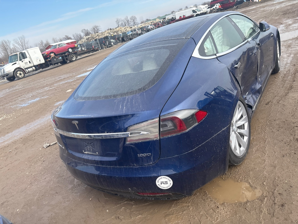 Tesla Model S 100D 2017  Фото №5