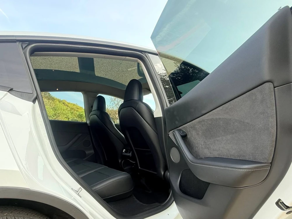 Tesla Model Y DM LR 2023  Фото №15