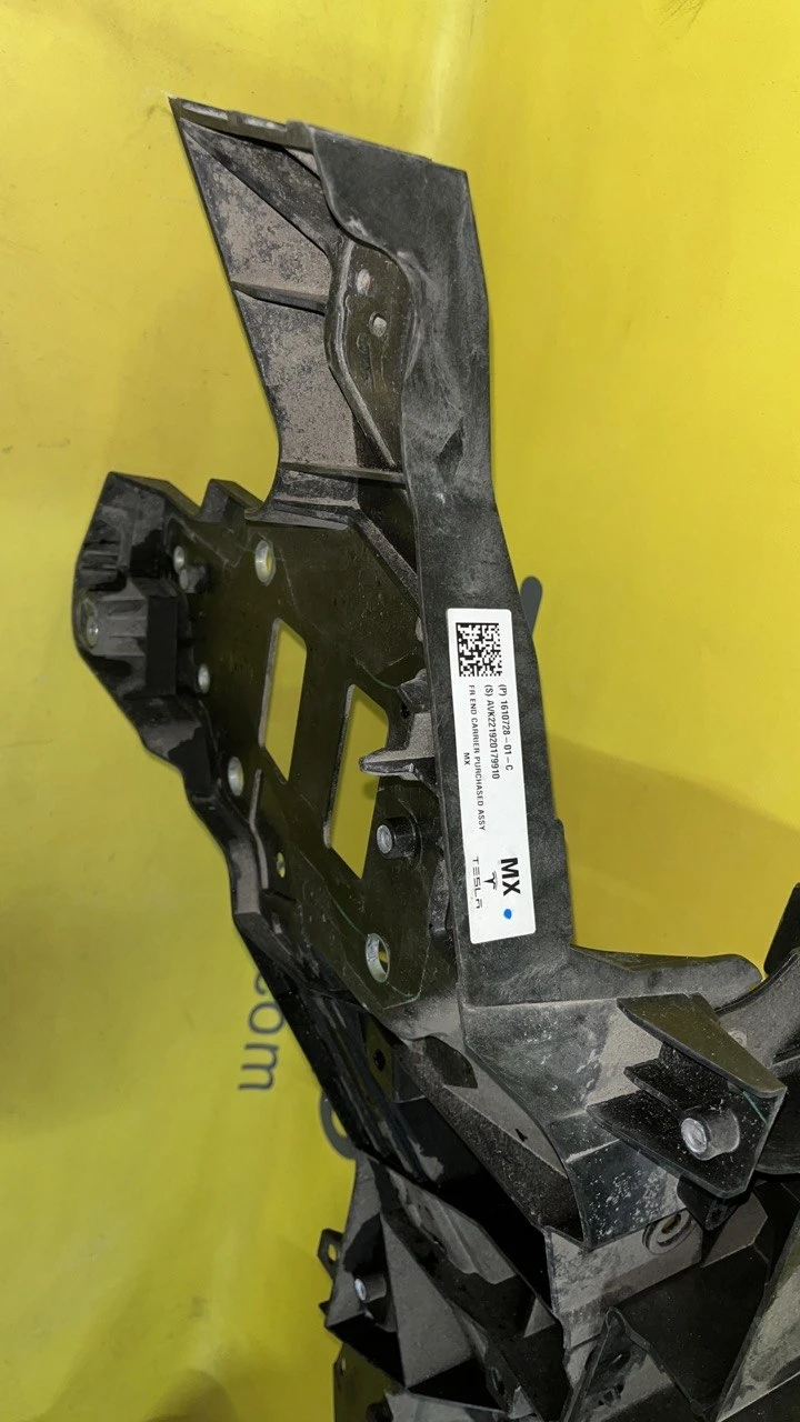 Панель передня (телевізор) Tesla Model XP Palladium 2021+ 1610729-00-B  Фото №4
