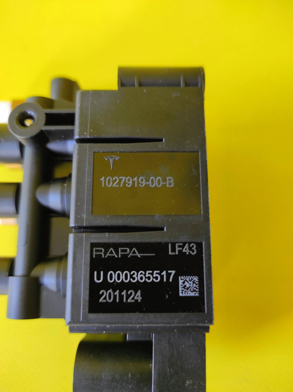 Блок клапанів системи пневмопідвіски Tesla Model S 2016-2021, SP 2021-, X 2015-2021, XP 2021- 1027919-00-B  Фото №5