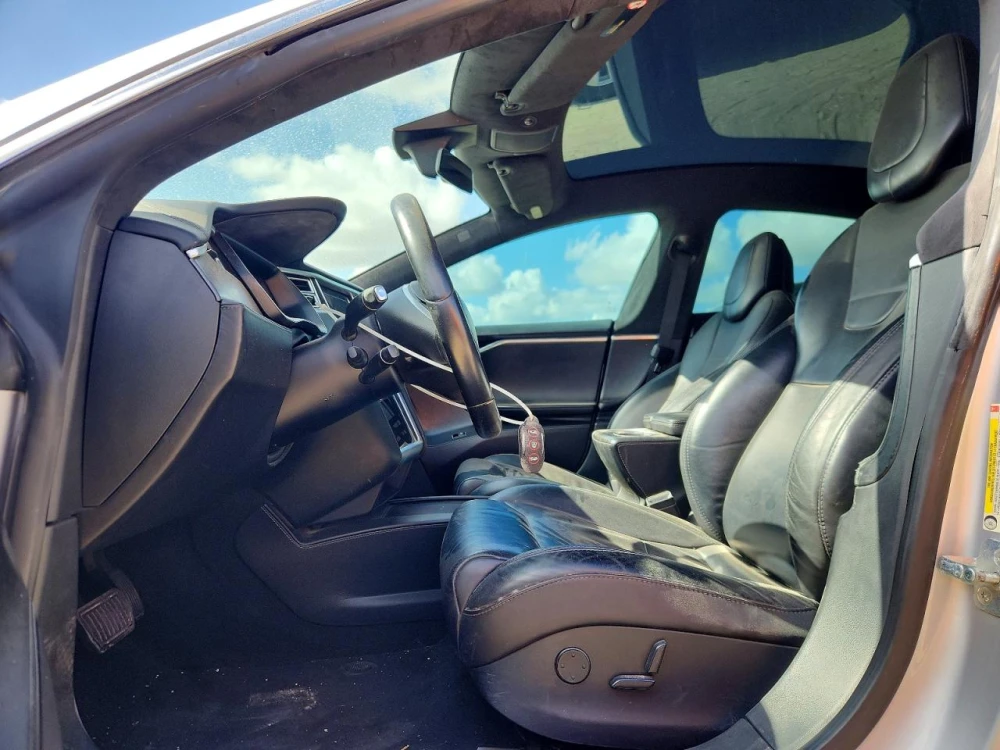 TESLA MODEL S 2017  Фото №6