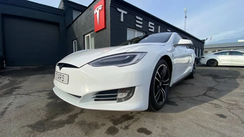 Tesla Model S AP 1 85D 2015  Фото №6