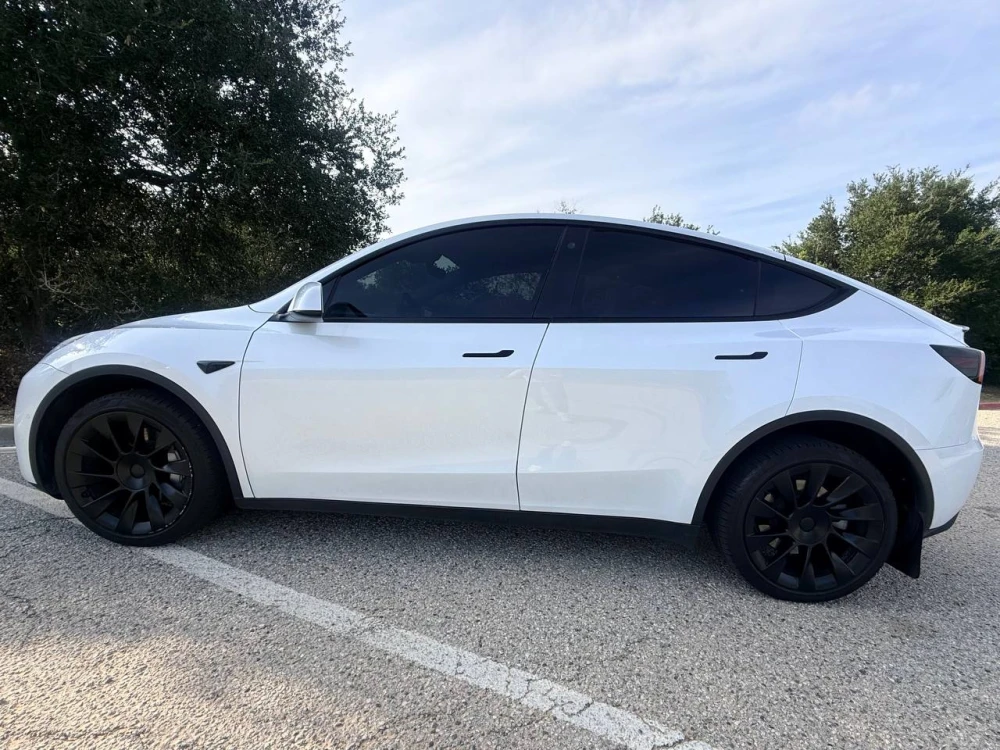 Tesla Model Y DM LR 2023  Фото №5