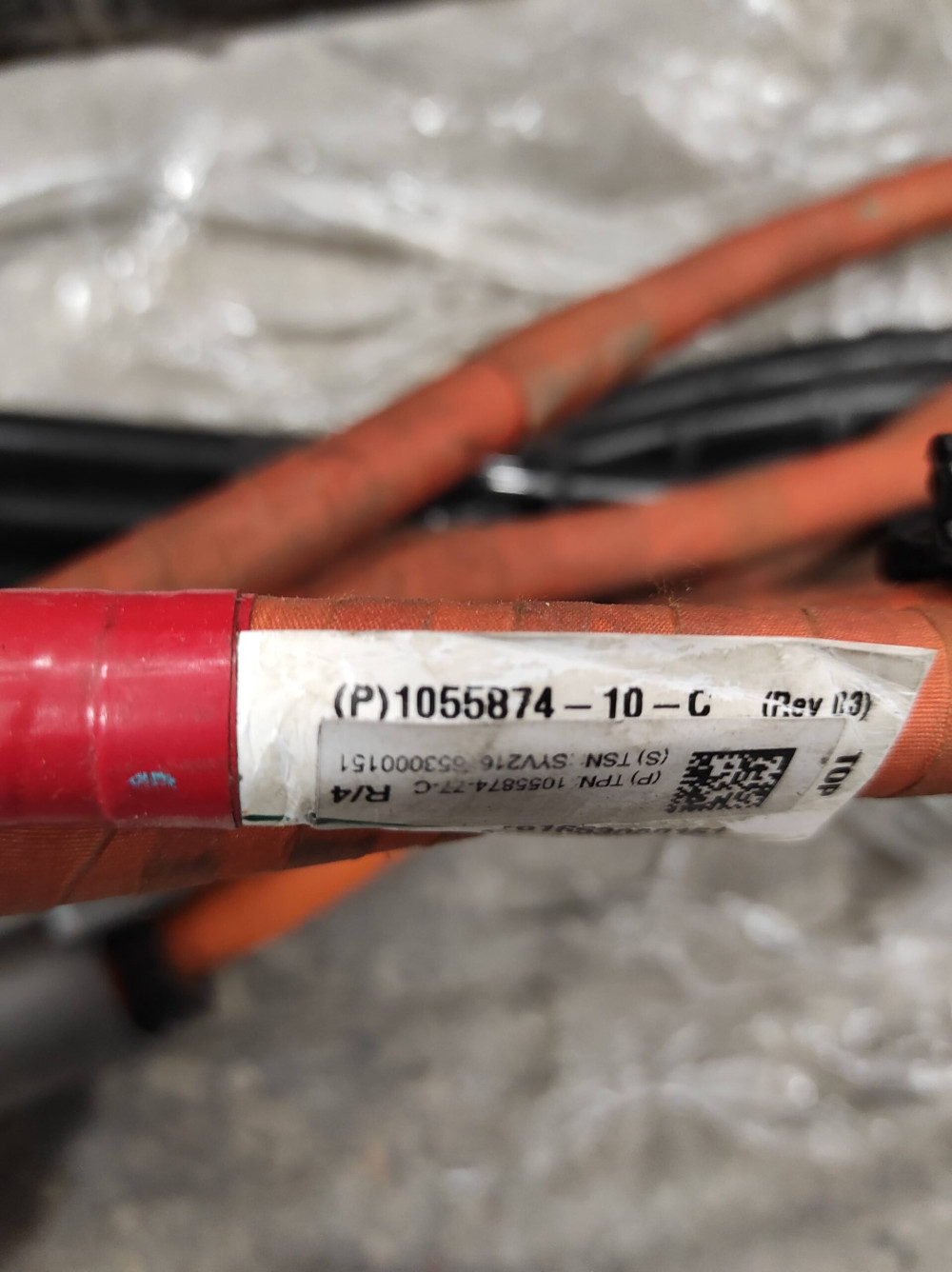 Спліттер високовольтної системи в зборі з проводами великий мотор Tesla Model S 2016-2021 1062600-10-B, 1055874-10-C, 1055868-10-C, 1038775-10-F  Фото №6