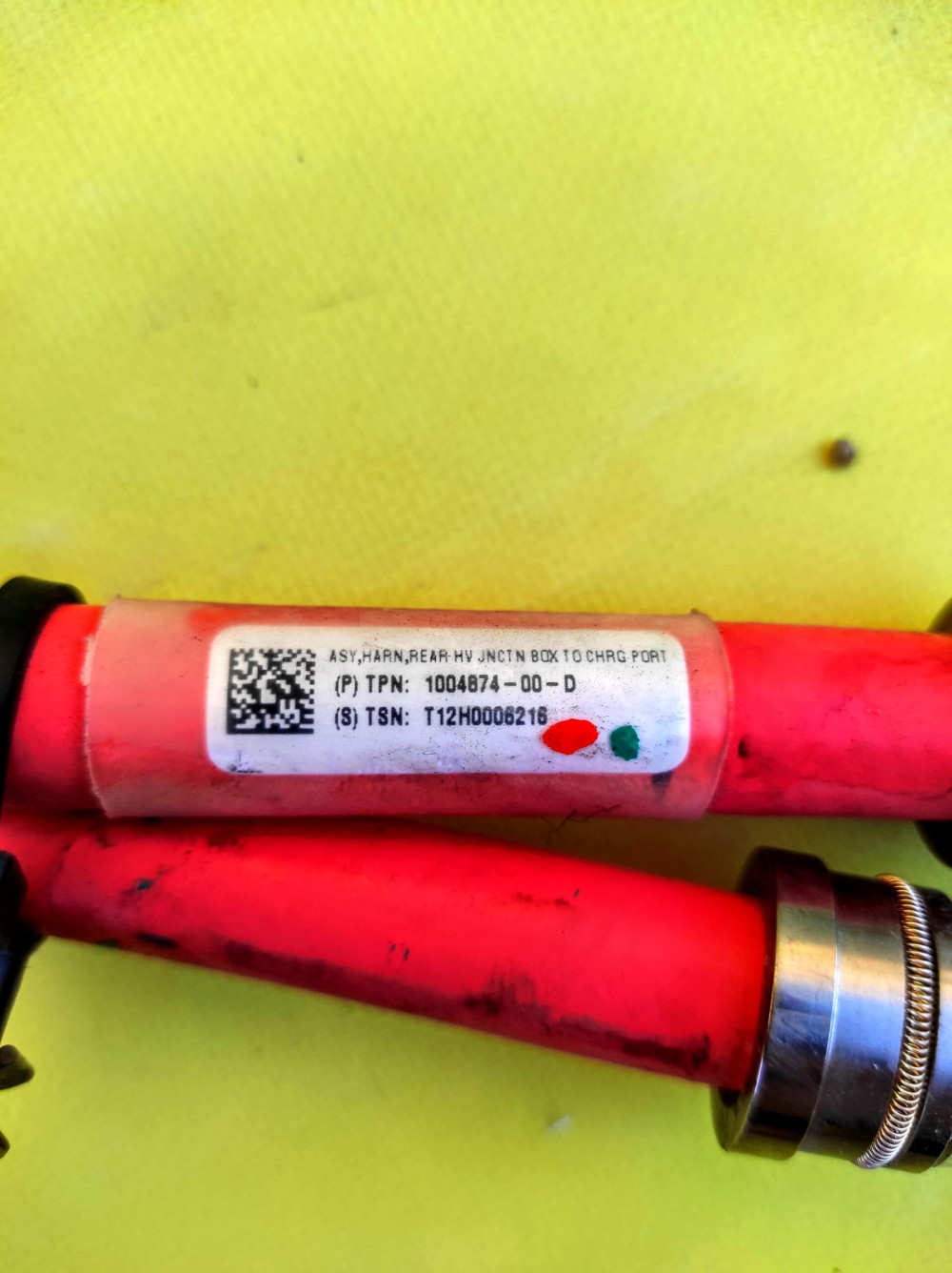 Tesla Model S 2012-2016 High Voltage Harness Gen 1 Rear HV Junction Box to Charge Port Assembly (USA) OEM (used) 1004874-00-D  Photo №3