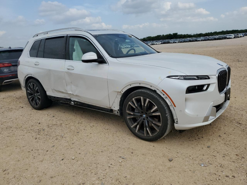 Bmw X7 Xdrive40I 2024  3.0L  Фото №4