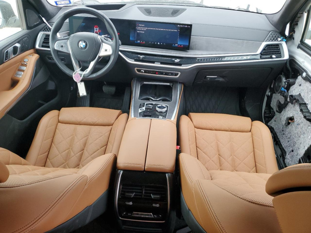 Bmw X7 Xdrive40I 2024  3.0L  Фото №7
