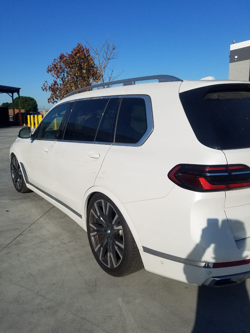 Bmw X7 Xdrive40I 2024  3.0L  Фото №4