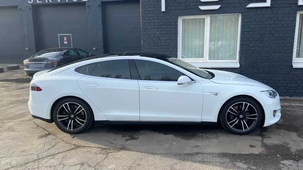 Tesla Model S AP 1 85D 2015  Фото №16