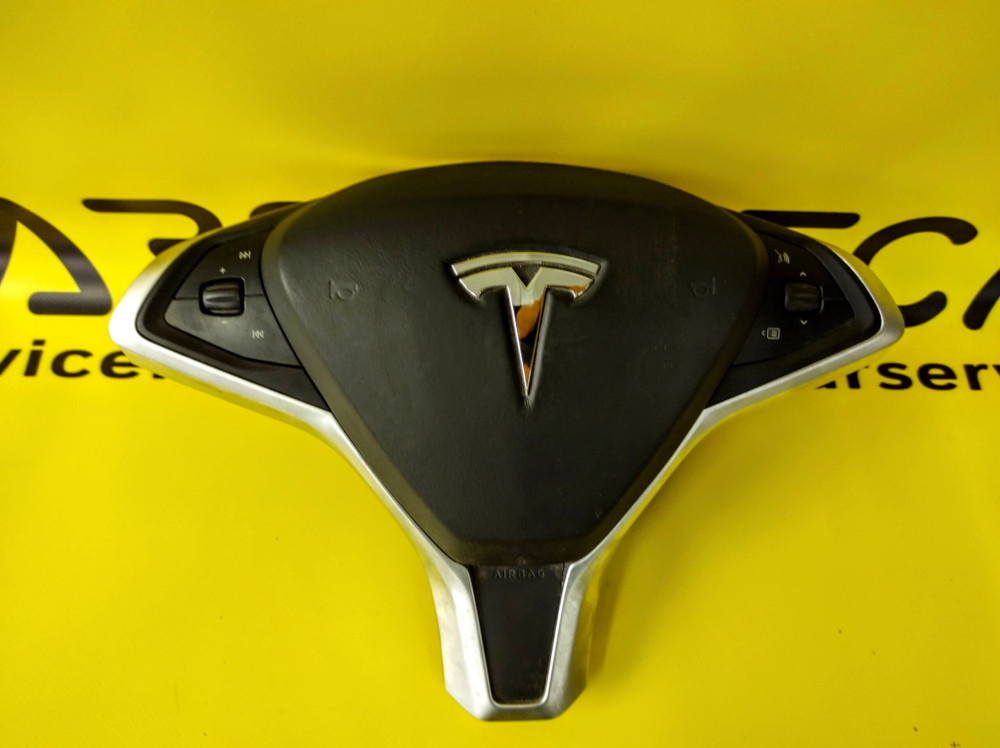 Подушка безпеки в кермо (шкіра) без опції обігріву рульового колеса USA Tesla Model S 2012-2021, X 2015-2021 1023381-01-E  Фото №2