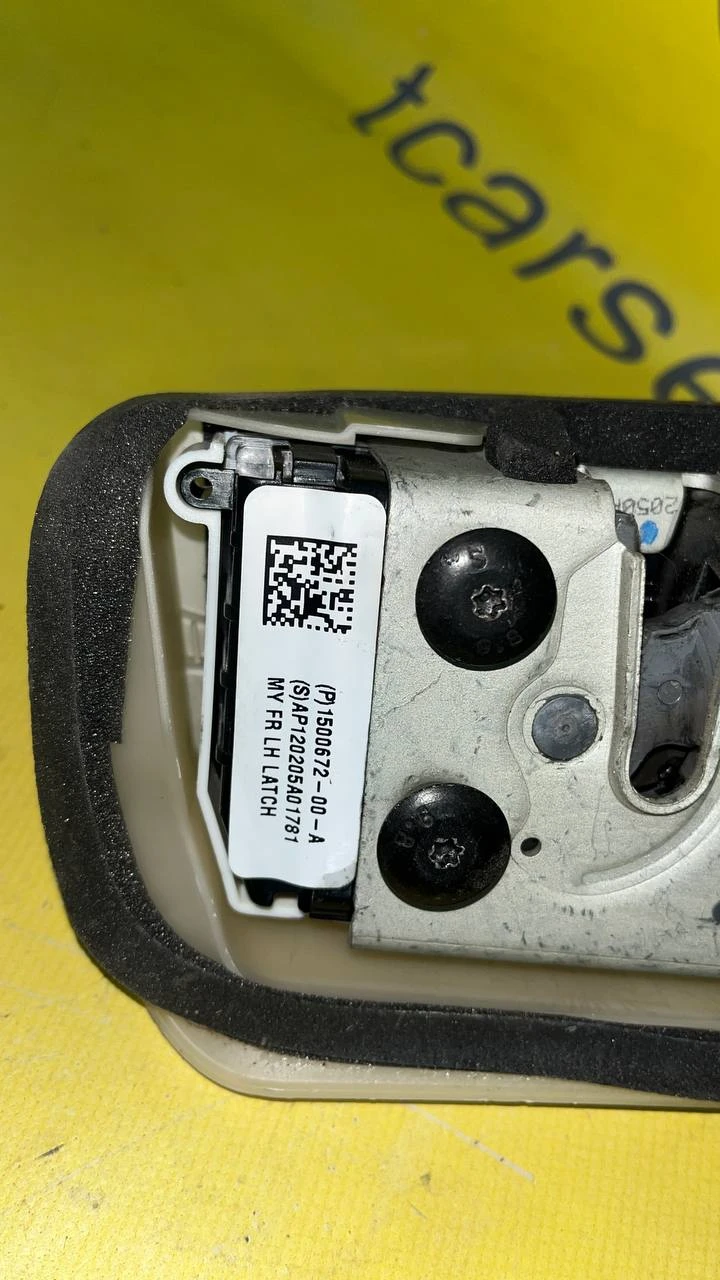 Замок дверей передніх лівих Tesla model 3 17-23,model Y 20-25 1500672-00-B  Фото №3