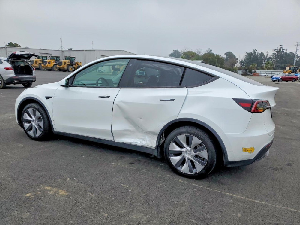 Tesla Model Y 2023  Фото №5