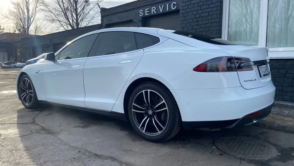 Tesla Model S AP 1 85D 2015  Фото №23