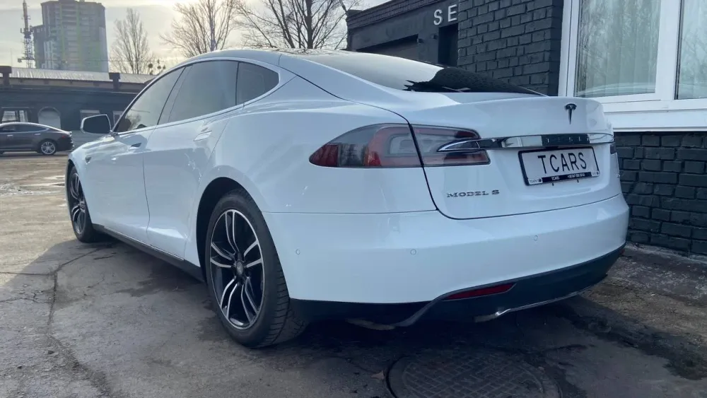 Tesla Model S AP 1 85D 2015  Фото №22