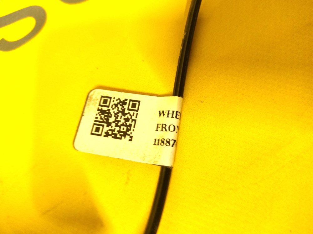 Tesla Model Y 2020-2025, 3 2017-2023 Front Wheel Speed Sensor OEM (used) 1188761-00-A  Photo №2