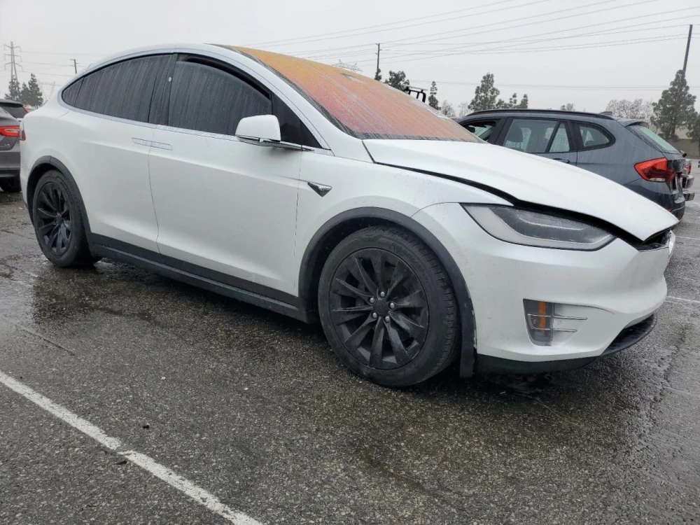 TESLA MODEL X 75D 2018  Фото №6