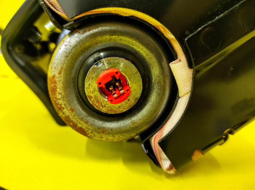 Подушка безопасности в панели приборов сторона пассажира Tesla Model S 2012-2021 1463361-99-A  Фото №6