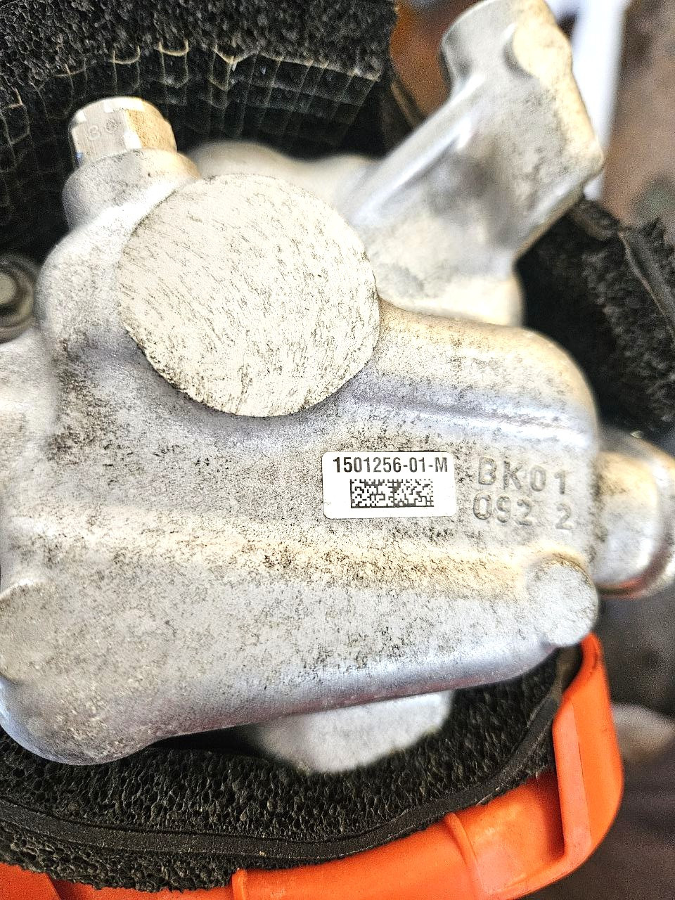 Компресор кондиціонера - 41CC Tesla Model Y 2020-2025, Y Juniper, 3 2017-2023, 3 Highland, S Palladium, X Palladium 1501256-98-M (1501256-00-M)  Фото №4