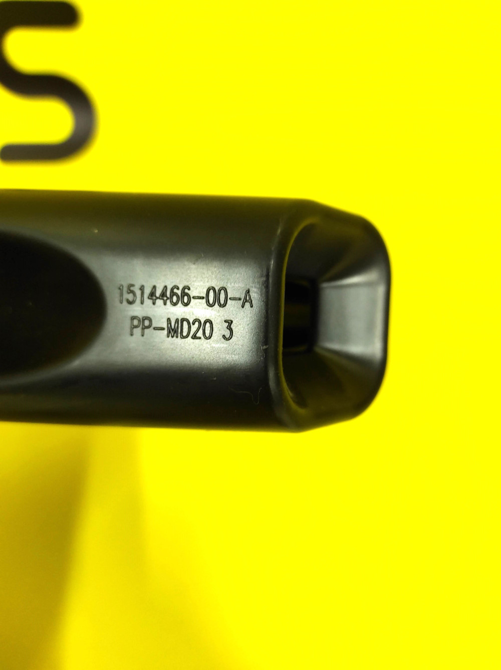 Tesla Model Y 2020-2025 Front Bumper Lower Grille Bracket Support OEM  (new) 1514466-00-A  Photo №2