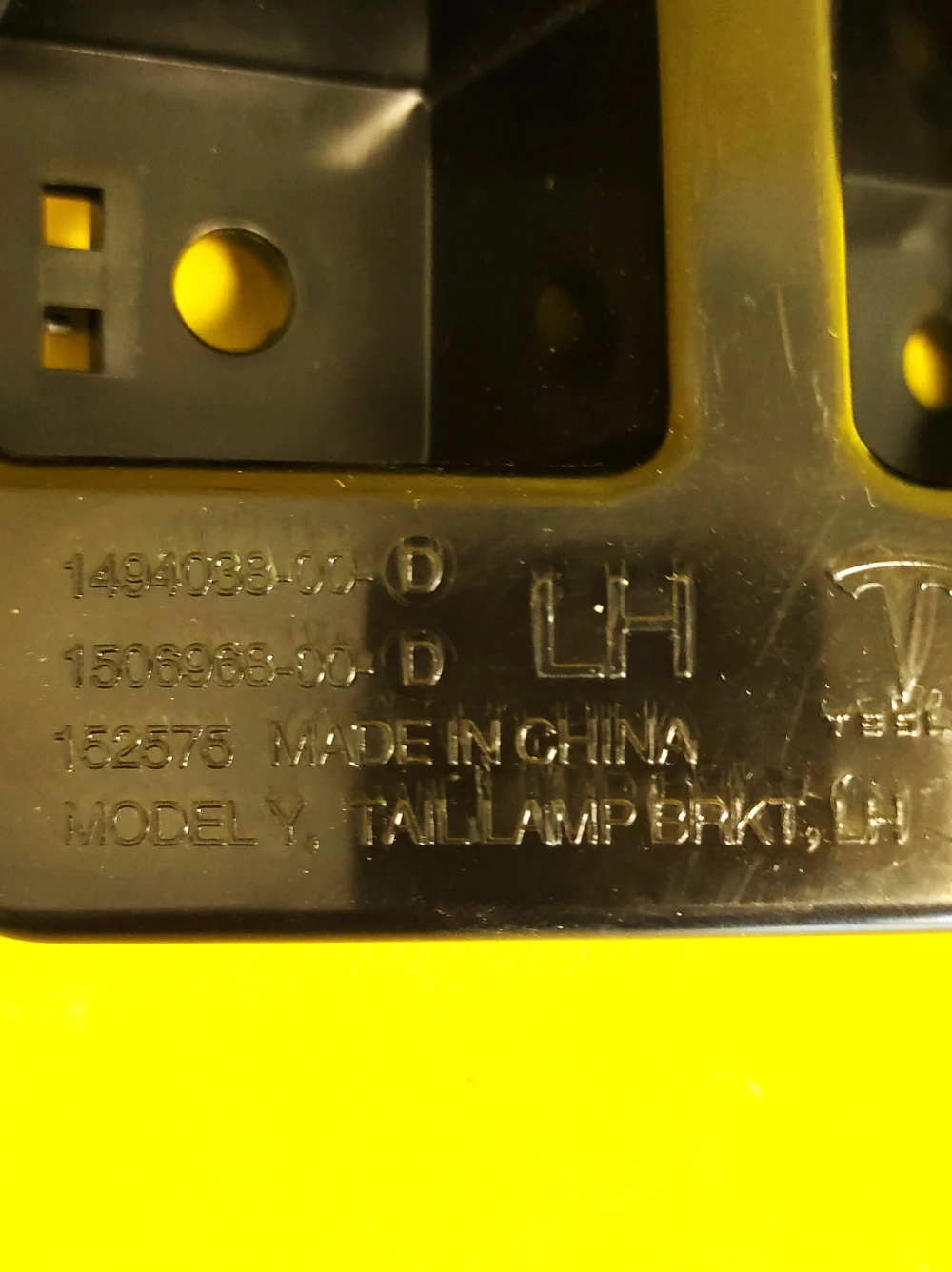 Кронштейн заднего бампера слева Tesla Model Y 2020-2024 1506968-00-D  Фото №3