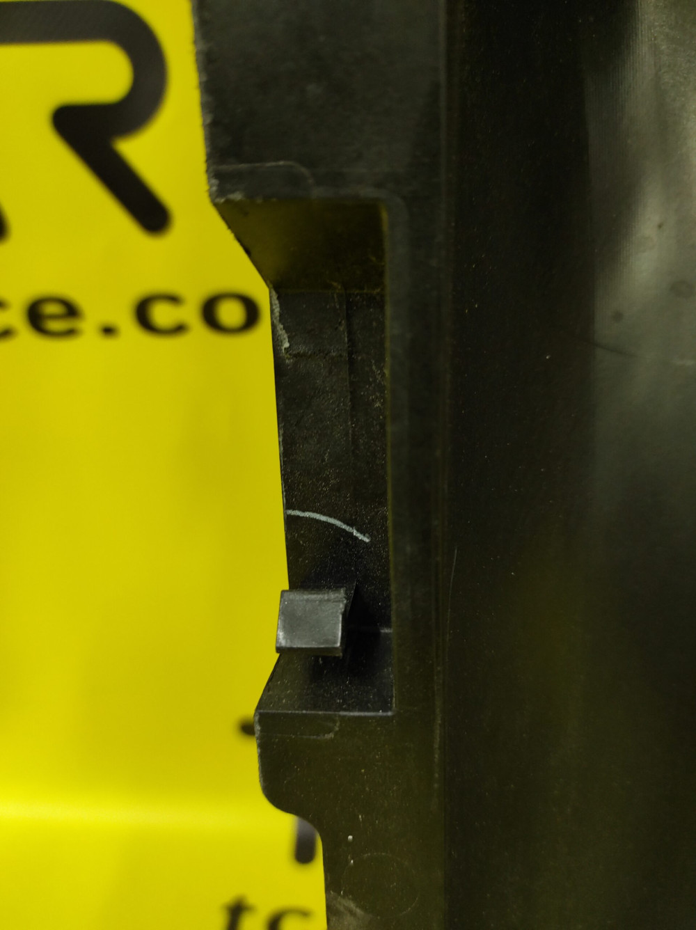 Люверс центральный в сборе Tesla Model SP 2021- 1588209-00-C(B)  Фото №4