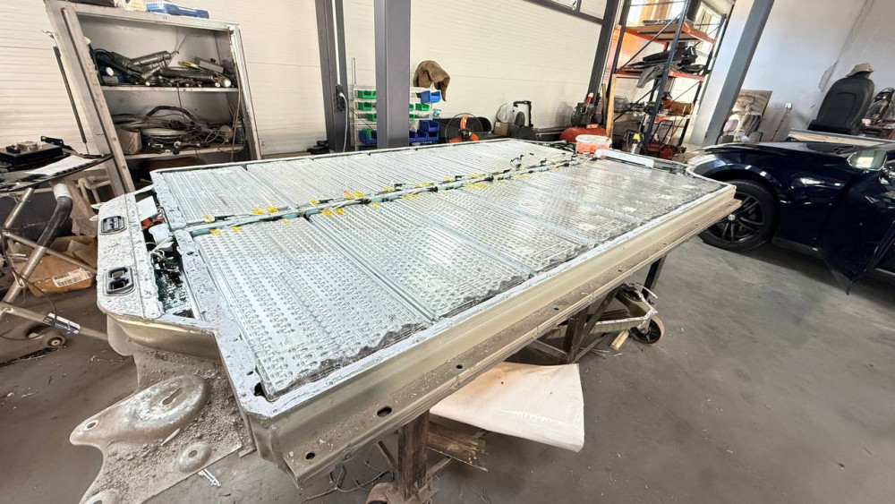 Модуль основної батареї Model S 85KWh 2012-2016 1050503-00-A  Фото №3