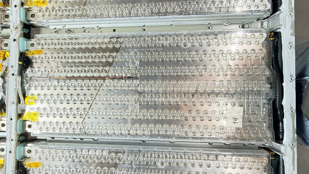 Модуль основної батареї Model S 85KWh 2012-2016 1050503-00-A  Фото №4