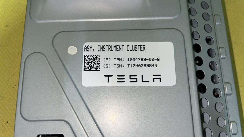 Панель приладів, допоміжний монітор TEGRA Tesla model S 12-18 model X 15-18 1004788-00-G  Фото №2